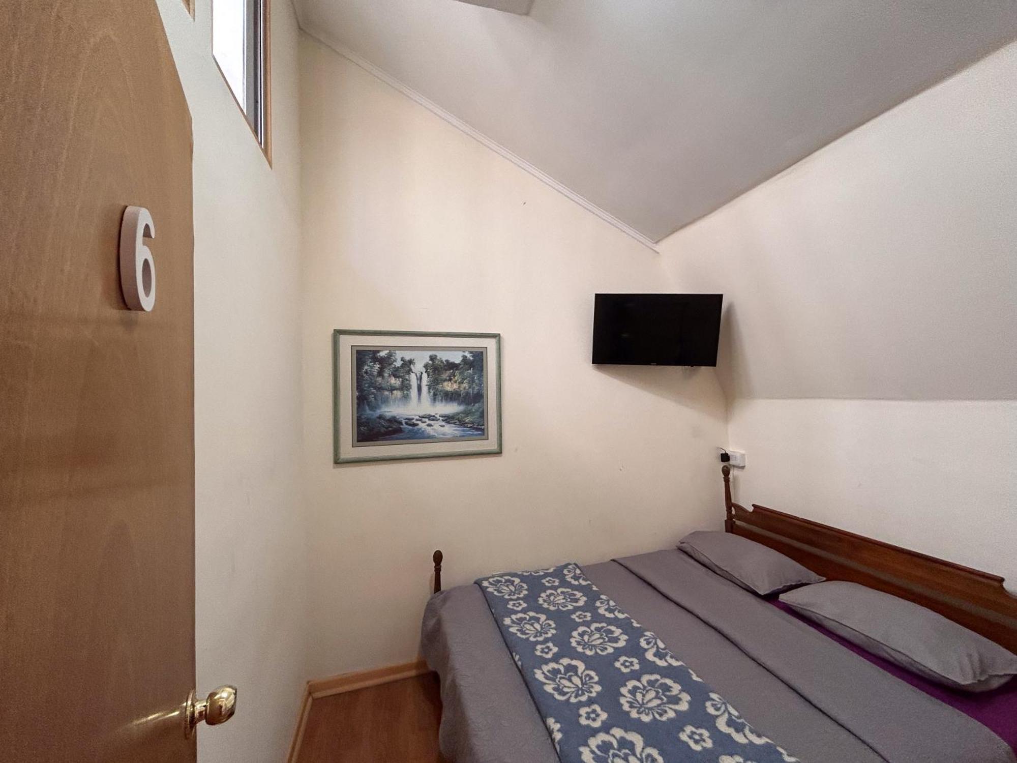 Chez Humbert Hostel Santiago Exterior photo